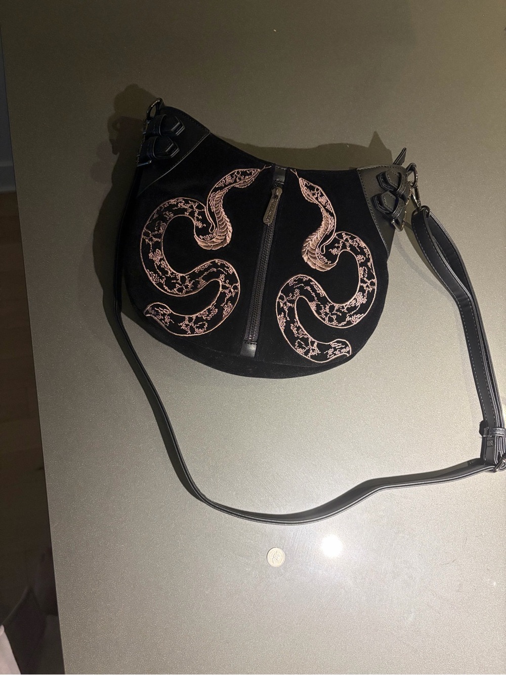 Killstar adder Black Shoulder Bag with move Snake Embroidery
